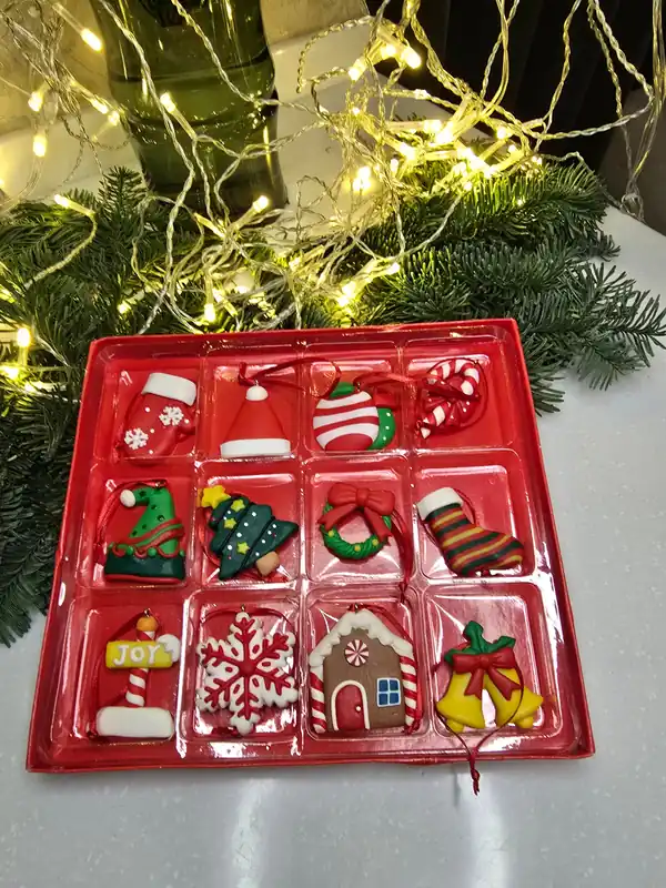 Professional Grade Set of 12 Small Christmas Gingerbread Ornaments. Wizardi Festive Decoration F07-N2-1-W2598
